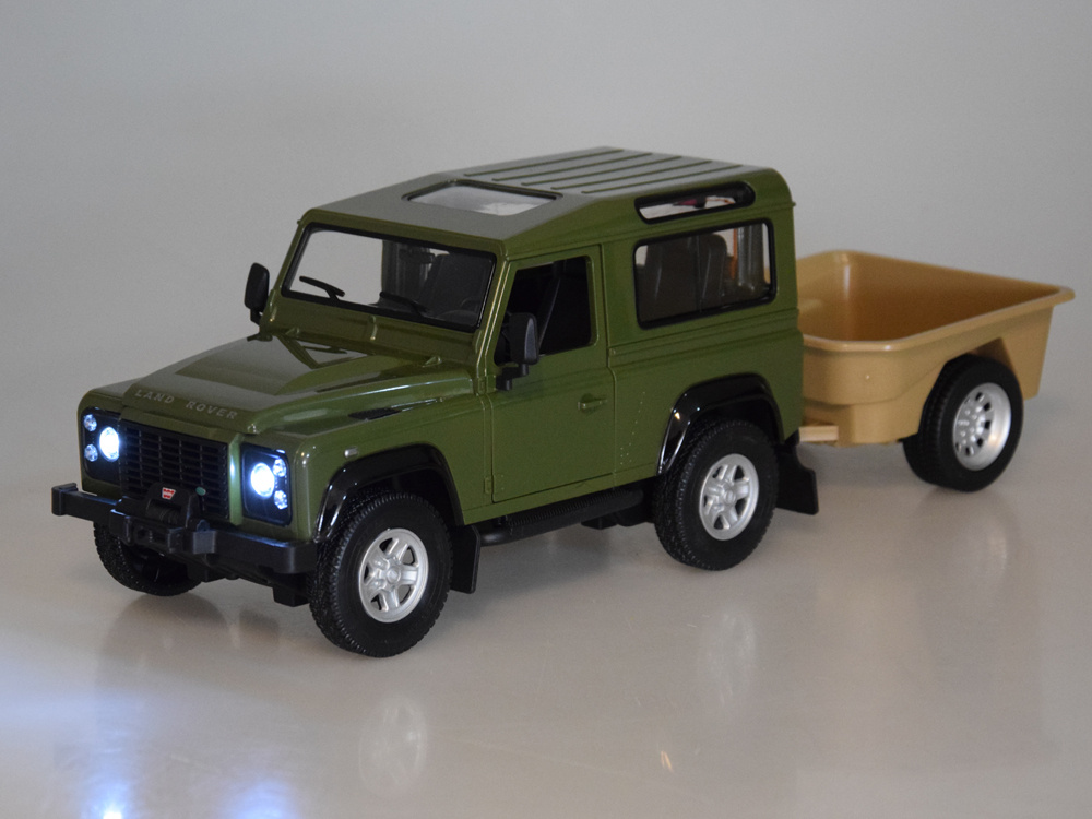 Auto na diaľkové ovládanie Rastar Land Rover Defender 1:14 na diaľkové ovládanie osw RC0712 pol_pl_Rastar-remote-controlled-car-Land-Rover-Defender-1-14-pilot-osw-RC0712-22335_15