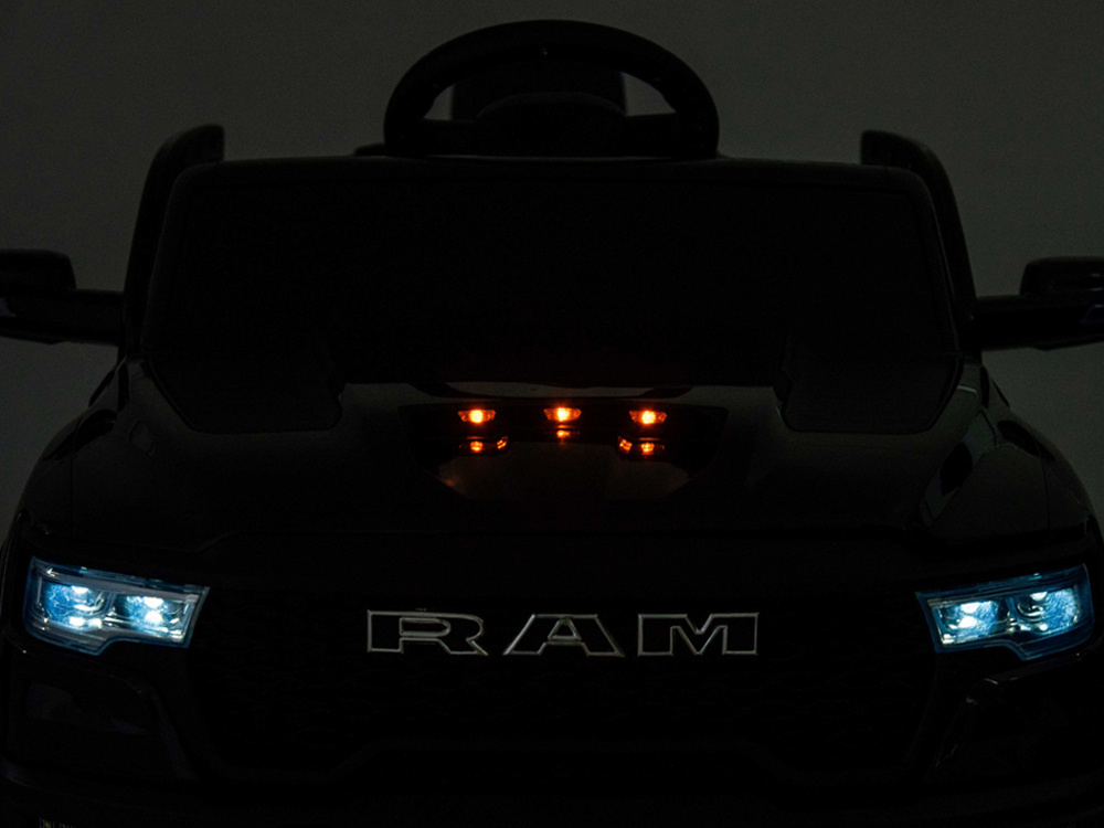 Auto na akumulator elektryczne RAM pickup dla dziecka 4x4 + pilot PA0322 pol_pl_Auto-na-akumulator-elektryczne-RAM-pickup-dla-dziecka-4x4-pilot-PA0322-22764_5