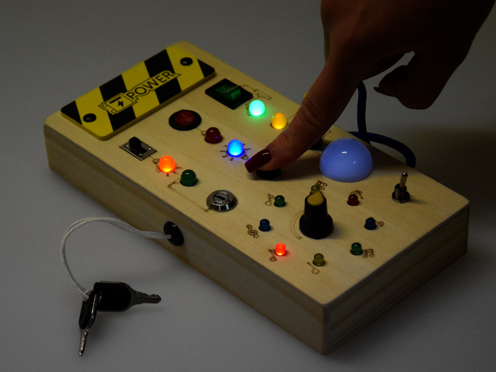 Drewniana TABLICA manipulacyjna Montessori - elektryczne diody LED ZA5944 pol_pl_Drewniana-TABLICA-manipulacyjna-Montessori-elektryczne-diody-LED-ZA5944-22695_7