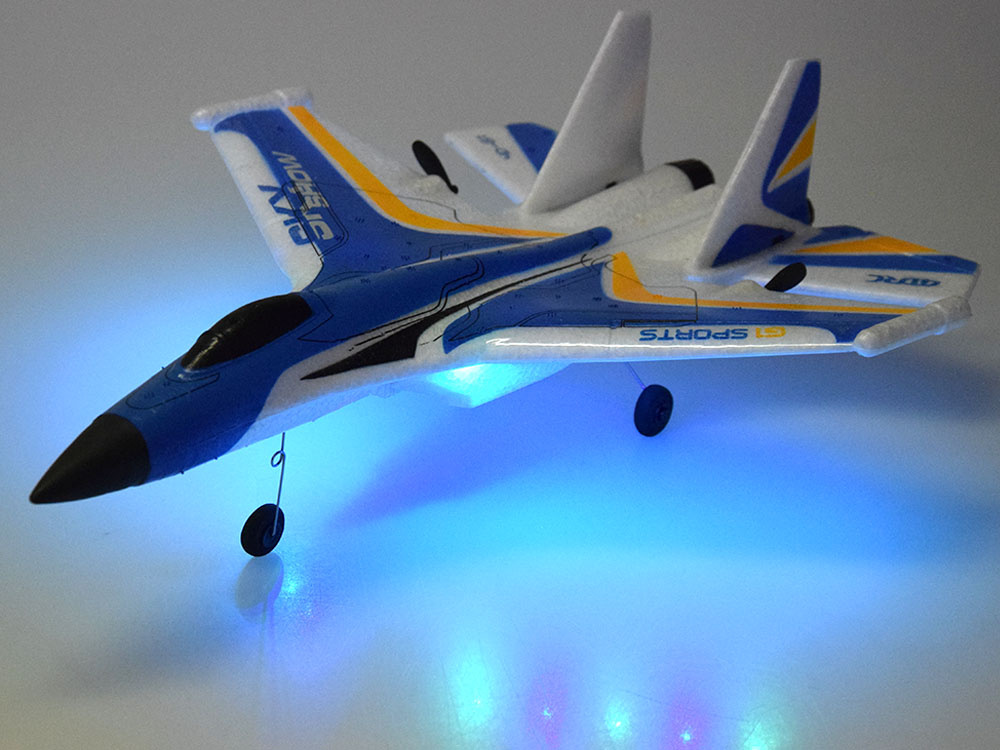 Samolot Sky Show Lekki Składany Samolot z Pianki z LED i Napędem USB RC0721 pol_pl_Samolot-Sky-Show-Lekki-Skladany-Samolot-z-Pianki-z-LED-i-Napedem-USB-RC0721-22497_5